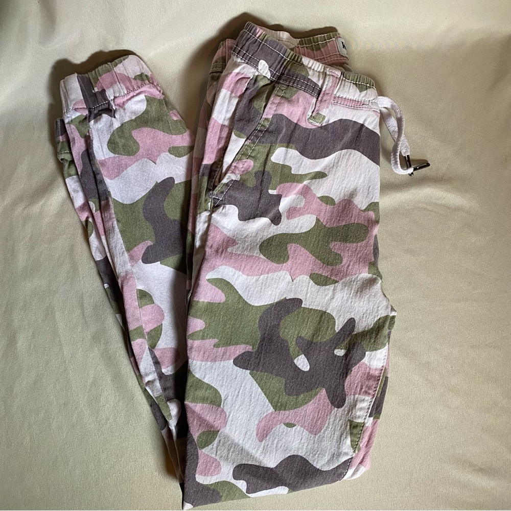 Camo Print Jogger Jeans